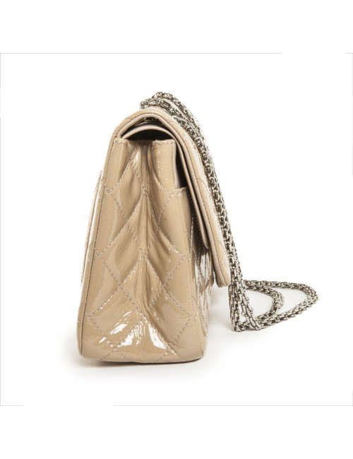 Jewelry beige patent leather CHANEL 2.55 bag money