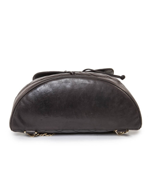 Sac à dos vintage CHANEL cuir matelassé marron