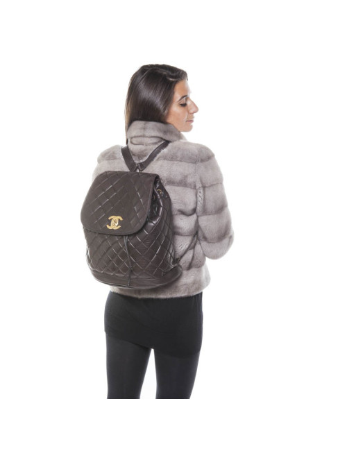 Sac à dos CHANEL cuir matelassé marron