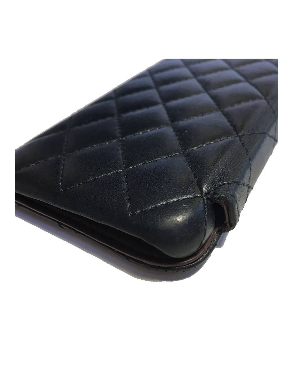 Etui  "Iphone 6" CHANEL en cuir matelassé noir