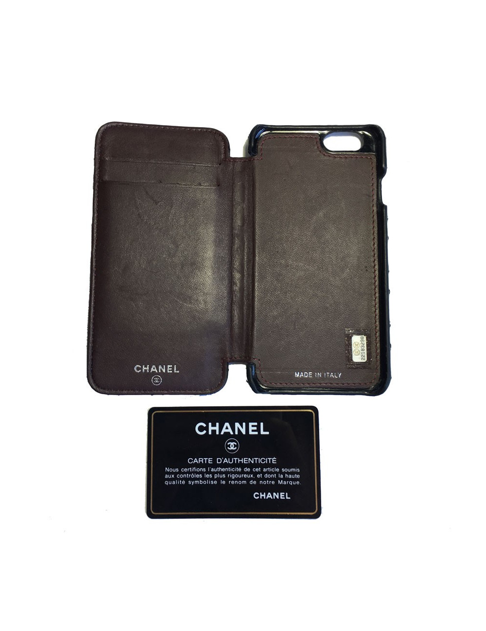 Etui  "Iphone 6" CHANEL en cuir matelassé noir