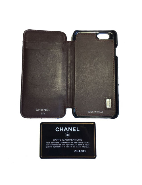 Etui  "Iphone 6" CHANEL en cuir matelassé noir