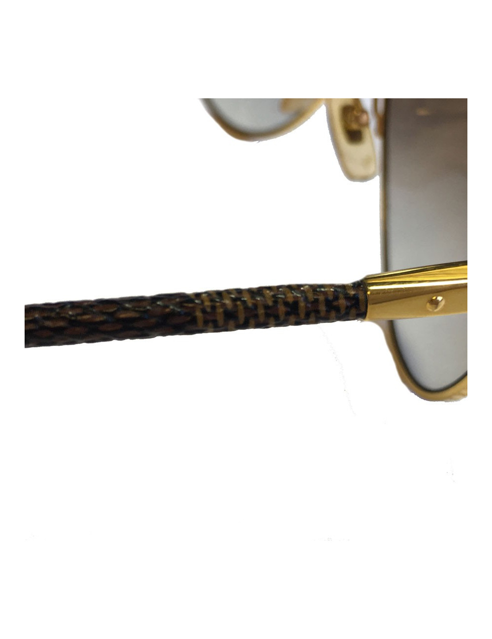 Lunettes de soleil LOUIS VUITTON aviateur en métal doré et toile enduite