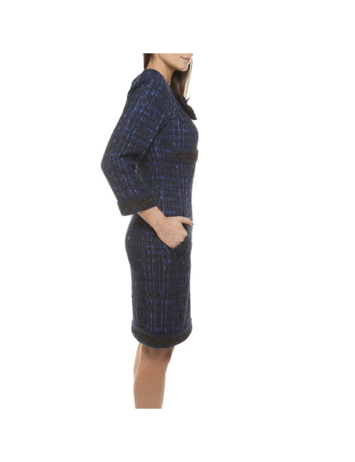 Robe CHANEL T38 "Paris-Shanghaï"en tweed bleu avec sa broche