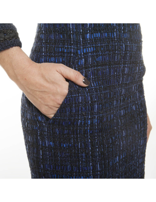 Robe CHANEL T38 "Paris-Shanghaï"en tweed bleu avec sa broche