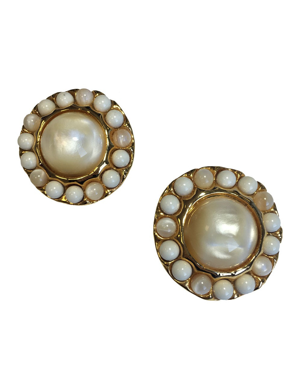 Boucles d'oreille clips CHANEL perles nacrée Vintage