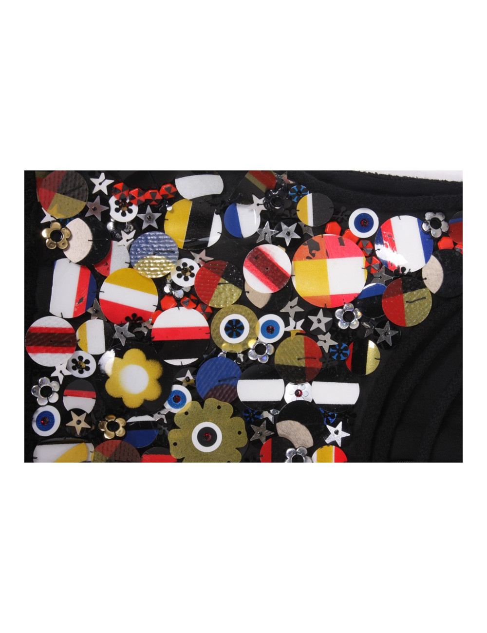 Robe CHANEL T 36 laine noir broderie drapeaux