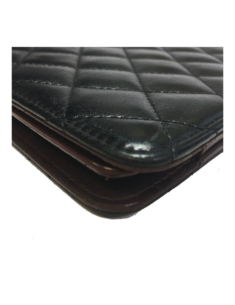 xxx Etui IPAD CHANEL en cuir matelassé noir