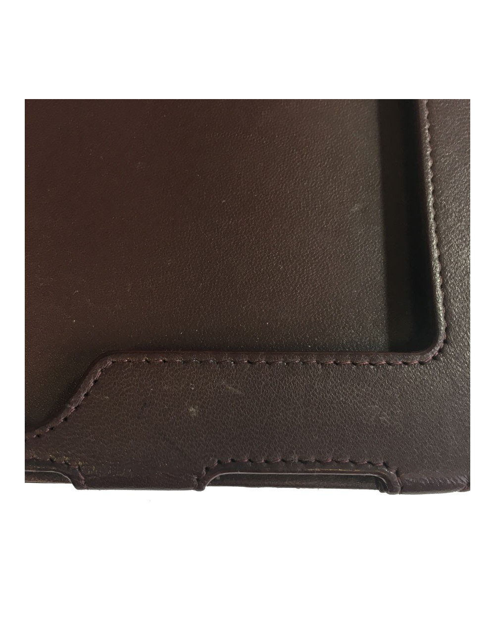 xxx Etui IPAD CHANEL en cuir matelassé noir