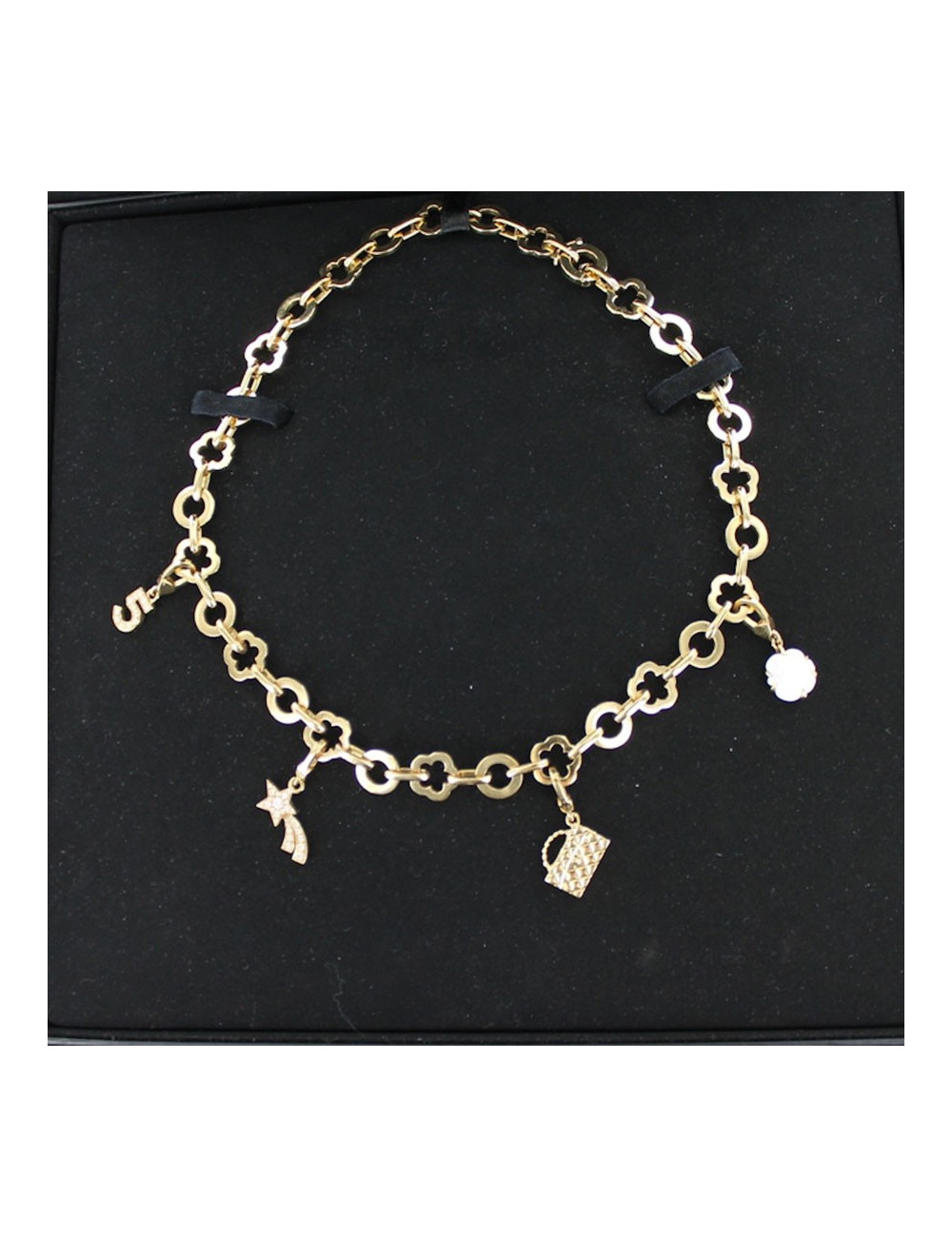 Collier CHANEL en or jaune et charms 