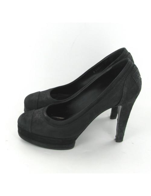 Escarpins cuir noir mâte T37 CHANEL