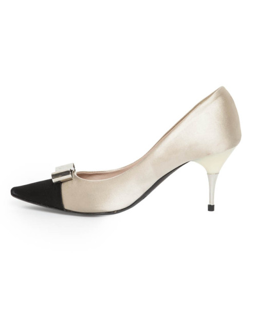 Pumps t 36.5 en GIAMBATISTA VALLI