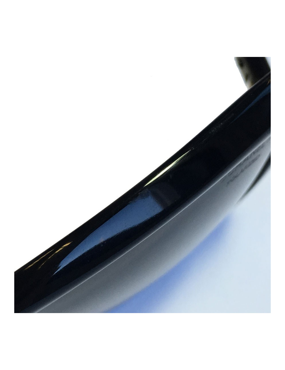 Lunettes de soleil CHANEL en plastique noir 