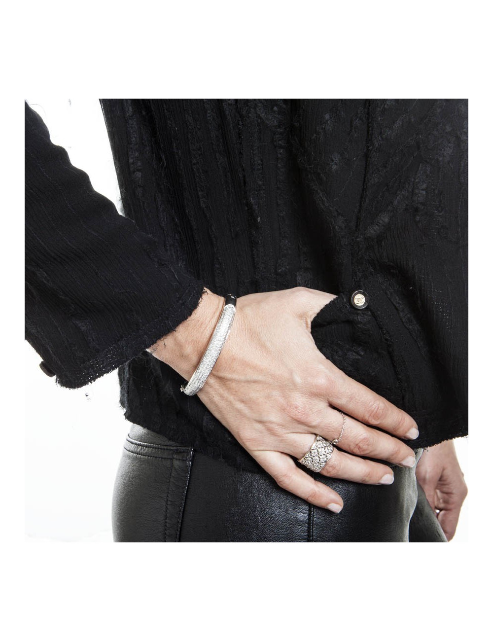 Veste CHANEL T 42 soie noire