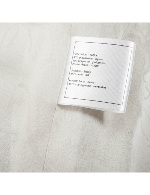 Robe CHANEL T 42 sans manche tweed peint crème