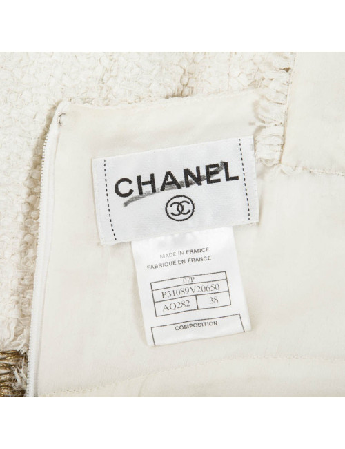 Robe CHANEL T 36 tweed crème broderies chaines dorées