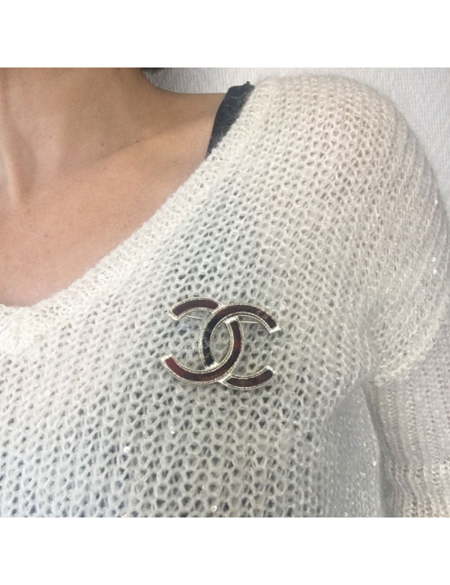 CHANEL 'Paris-Edinburgh' CC brooch in gilt metal and tweed