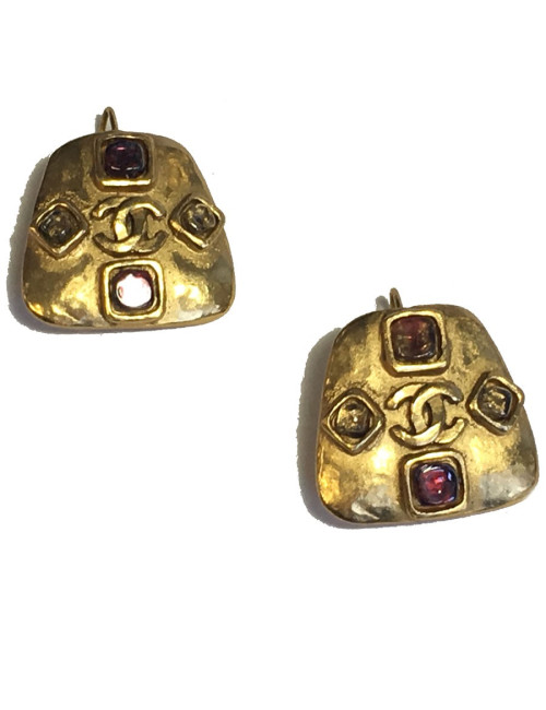 Boucles d'oreilles clous CHANEL en métal doré vintage