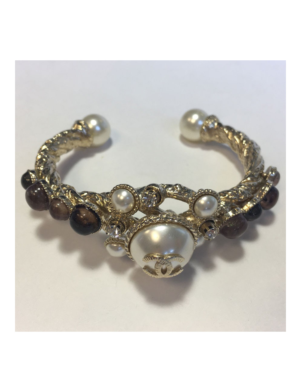 Bracelet CHANEL pâte de verre et perles nacrées