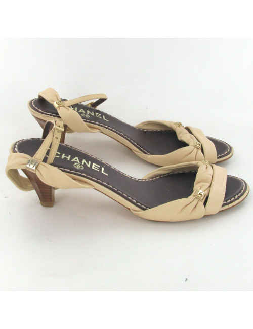 Sandales en cuir rose pâle T37.5 CHANEL