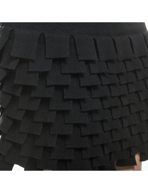 Black dress CHANEL T 38 en