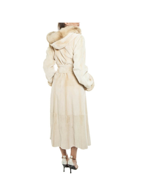 Manteau long  en vison beige