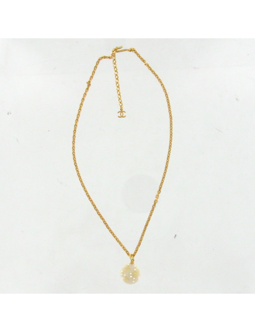 Pendentif perles et CC CHANEL