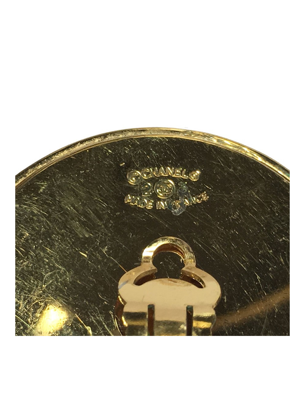  CHANEL vintage clip-on earrings in gilded metal and pearls