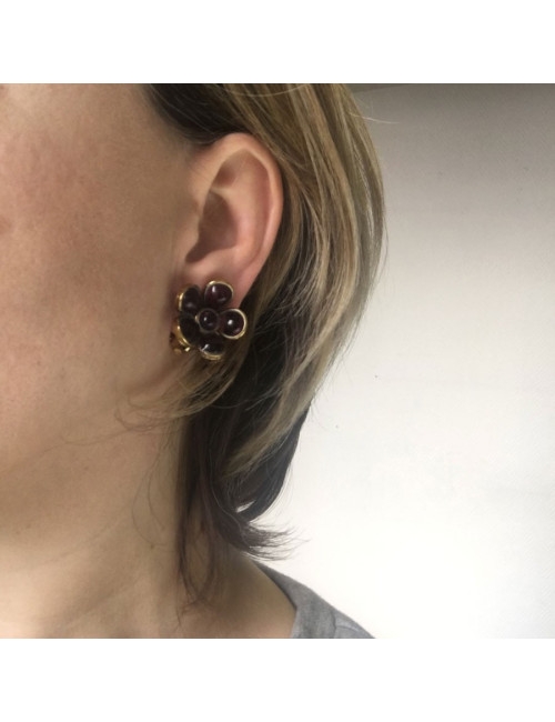 xxx Boucles d'oreille clips MARGUERITE DE VALOIS fleurette en pâte de verre violet