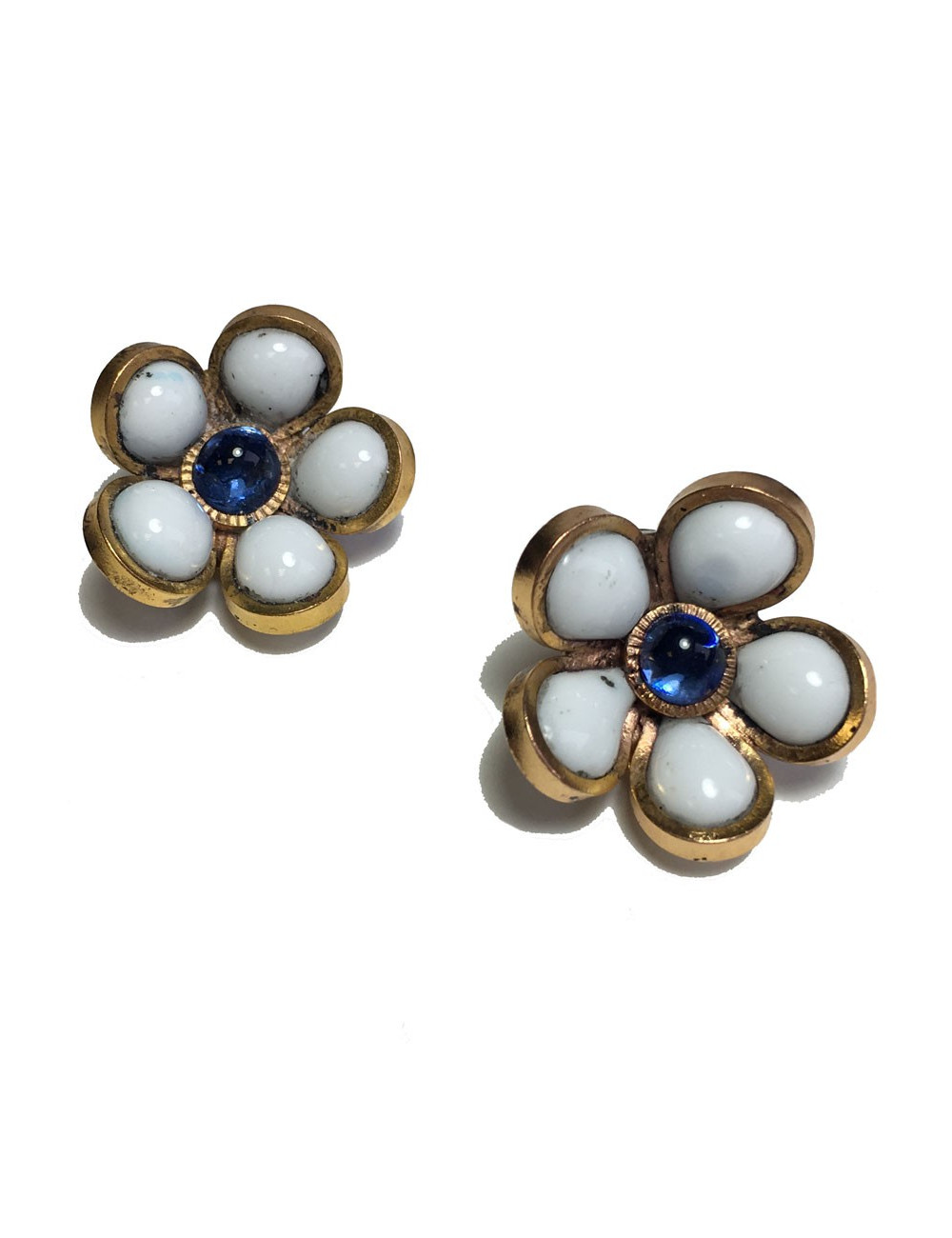 xxx Boucles d'oreille clips MARGUERITE DE VALOIS fleurette en pâte de verre blanche