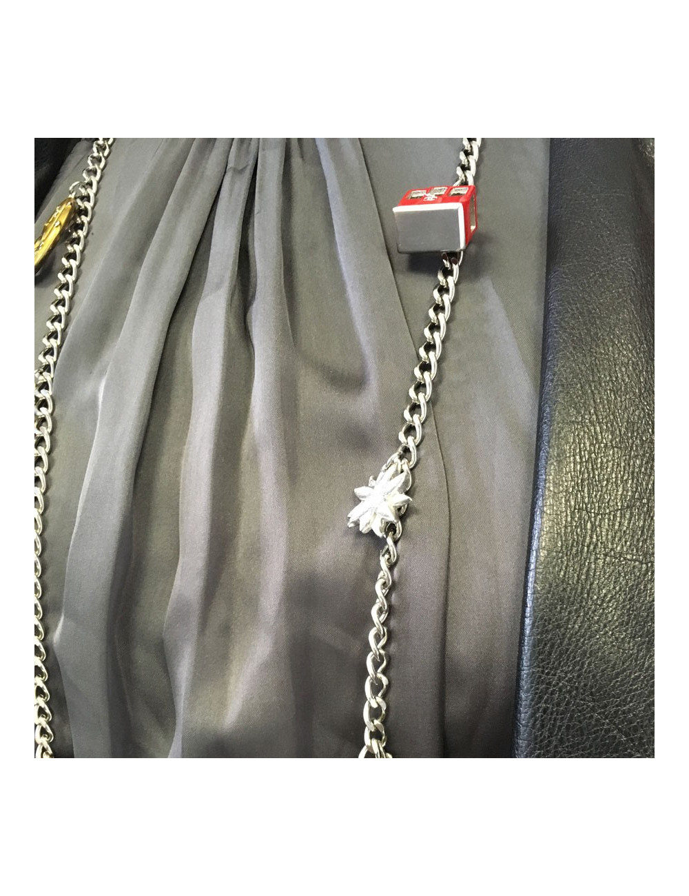 Sautoir CHANEL collection Paris-Salzburg