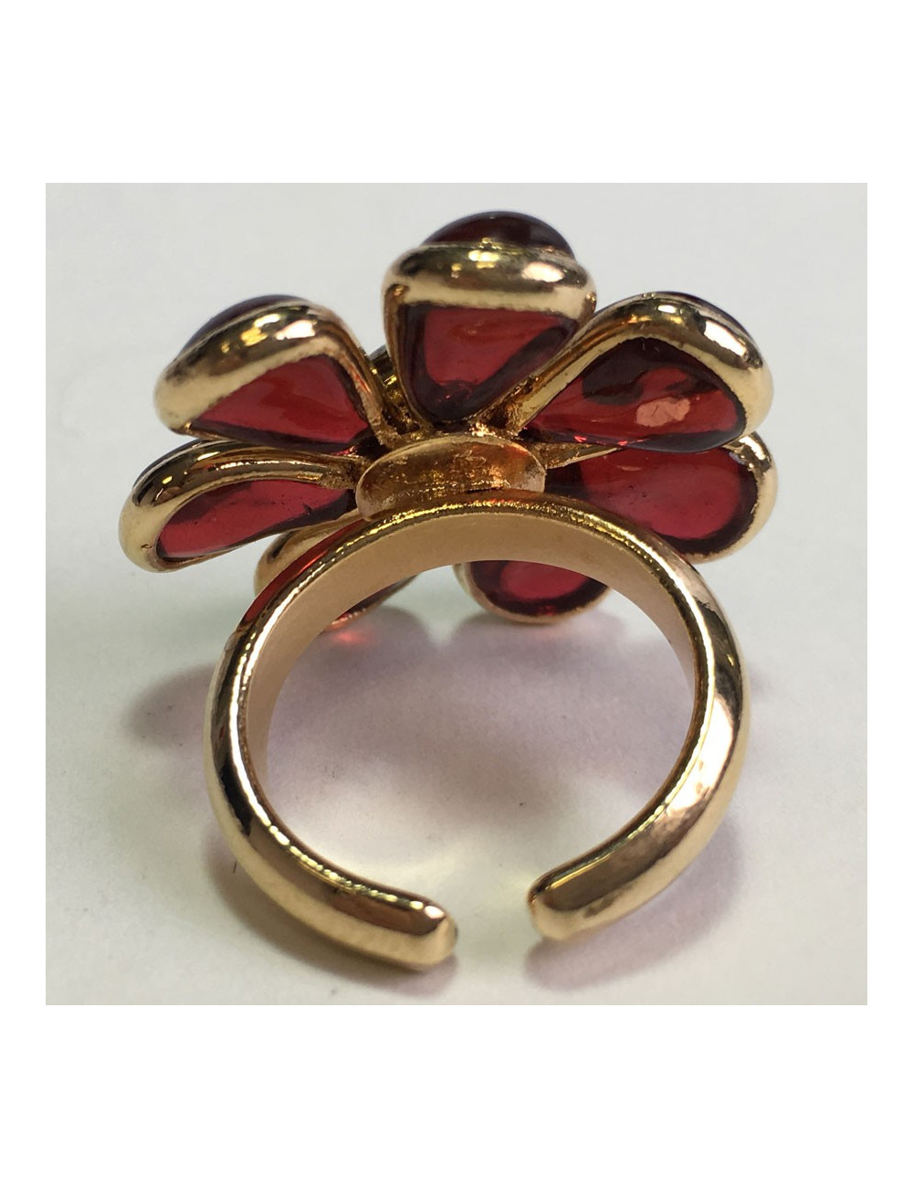 TAILLE Bague marguerite de valois fleur en pâte de verre rouge
