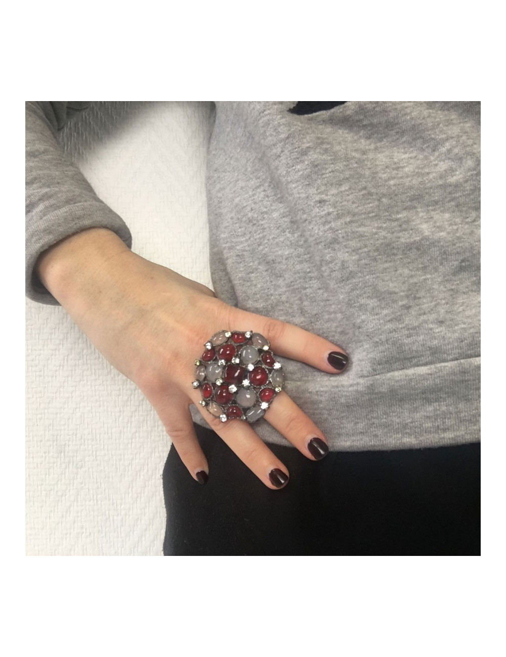 TAILLE Bague MARGUERITE DE VALOIS en pâte de verre blanc transparent et rouge