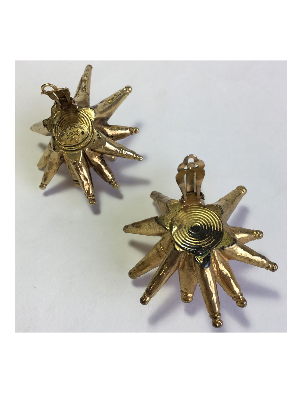 Boucles d'oreille  clips CHRISTIAN LACROIX Vintage