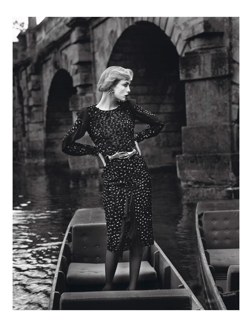 Boucles d'oreille clips CHRISTIAN LACROIX Vintage dorées