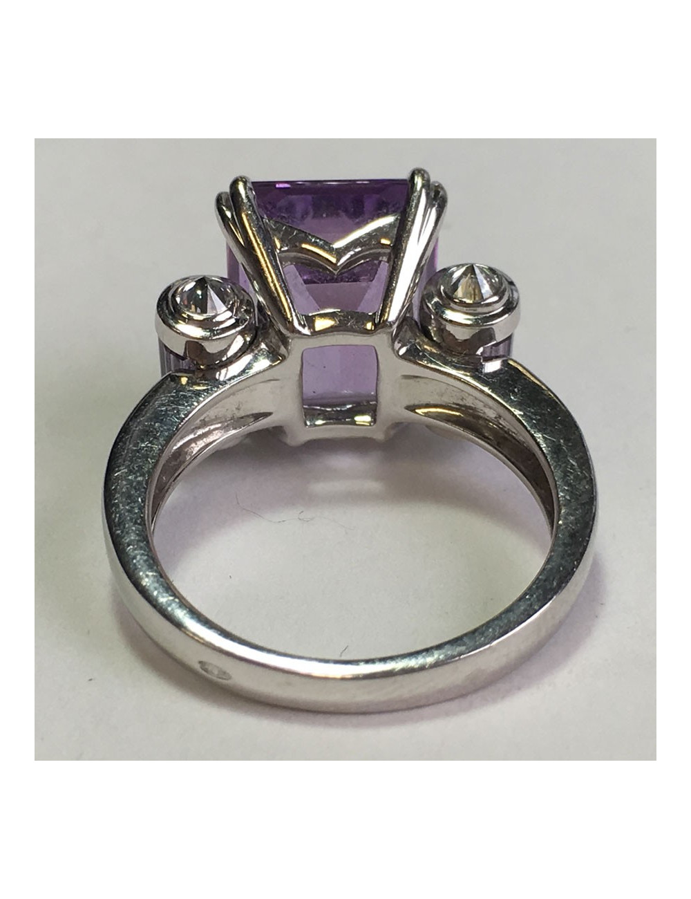 Bague MAUBOUSSIN Couleur baiser en or blanc, améthyste et diamants T54