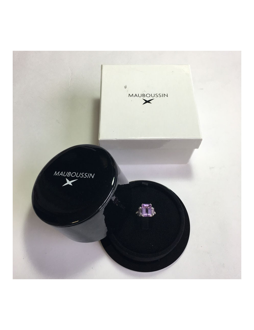 Bague MAUBOUSSIN Couleur baiser en or blanc, améthyste et diamants T54