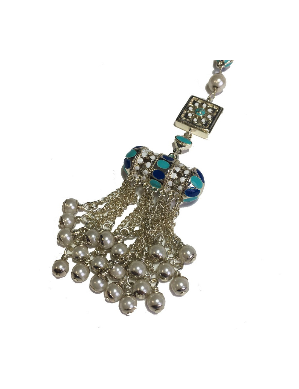 Collier "Paris-DubaïI" CHANEL en métal argenté, perles nacrées