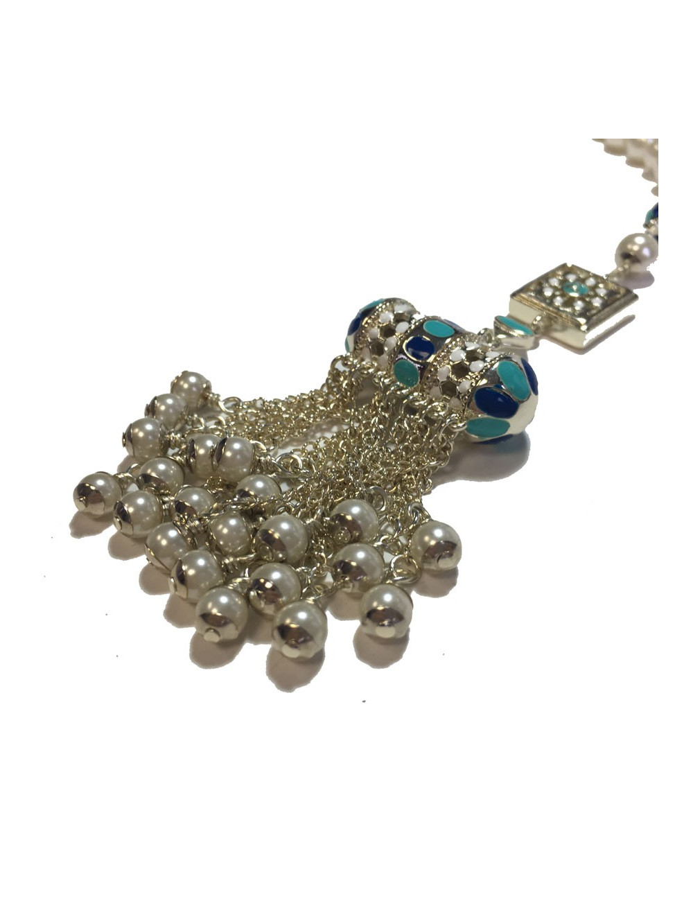 Collier "Paris-DubaïI" CHANEL en métal argenté, perles nacrées