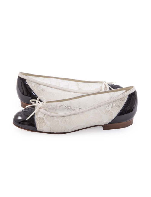 Ballerines CHANEL T 38.5 dentelle et cuir noir