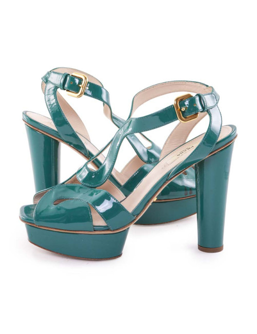 PRADA T38, 5 Green turquoise patent leather pumps