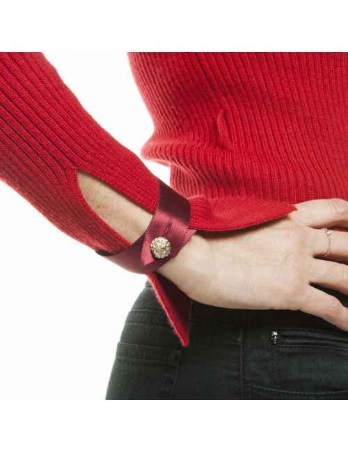 CHANEL T38 red Cashmere Turtleneck