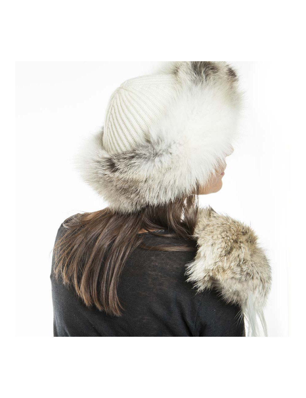 ELCOM Hat and gloves in gray and white cashmere and fur 