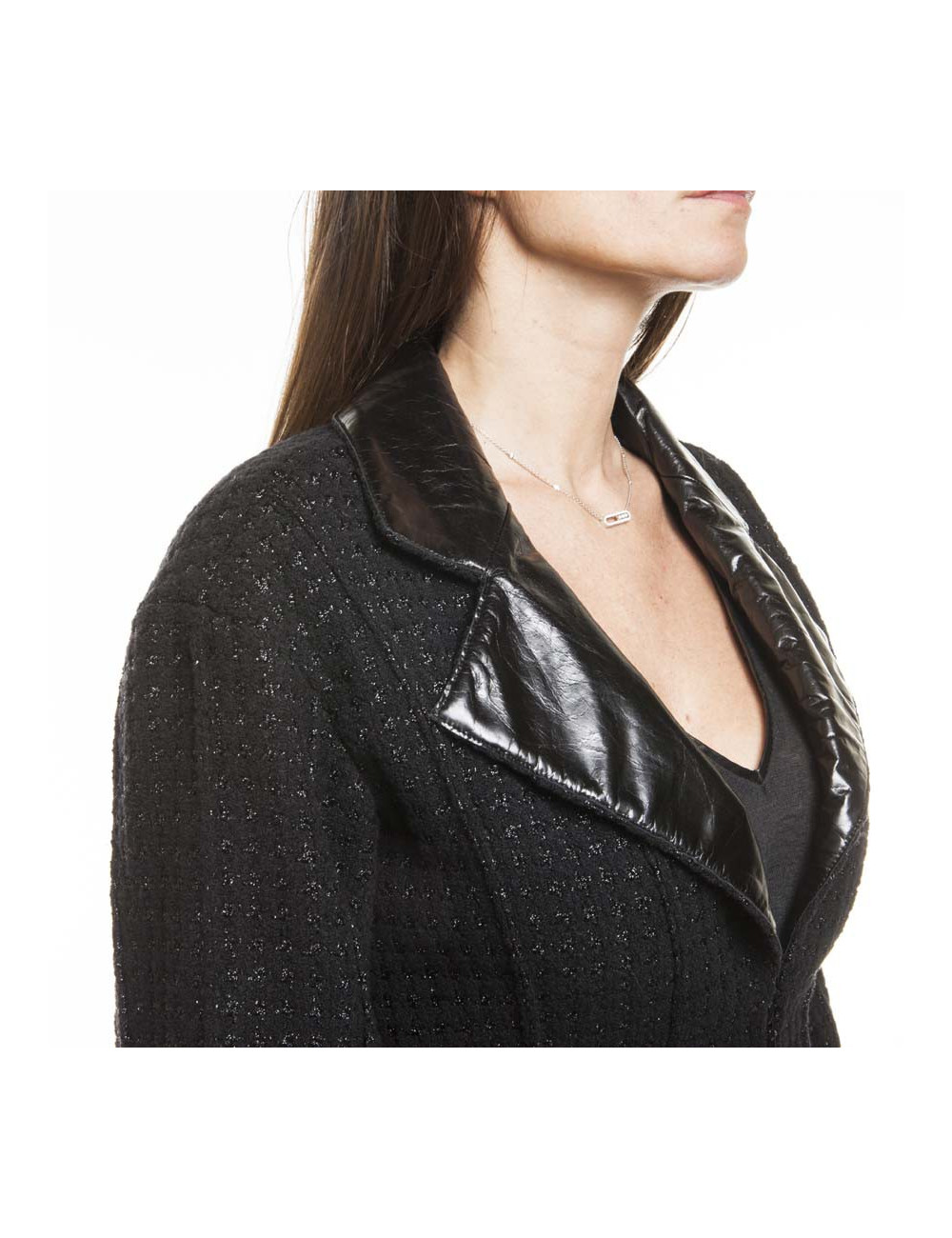 CHANEL T 36 black shiny threads and black tweed jacket