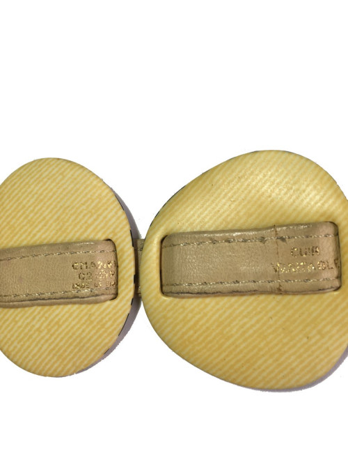 CHANEL T90 belt in beige leather and yellow plastic parts
