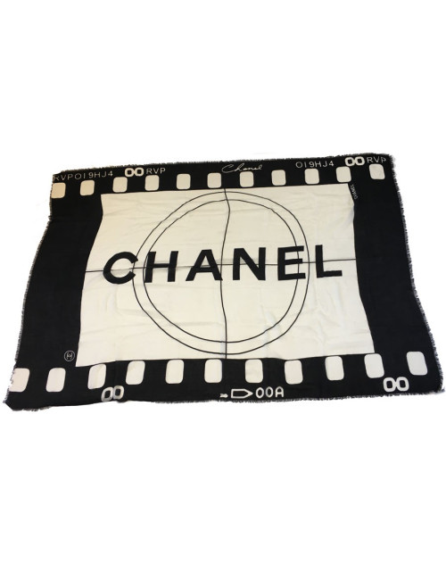xxx Grand châle CHANEL en cachemire et soie à petites franges noir et ivoire