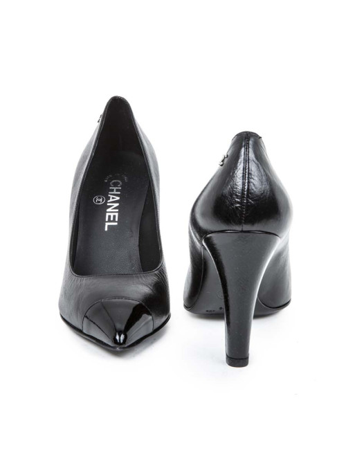 Escarpins CHANEL T 38.5 cuir noir