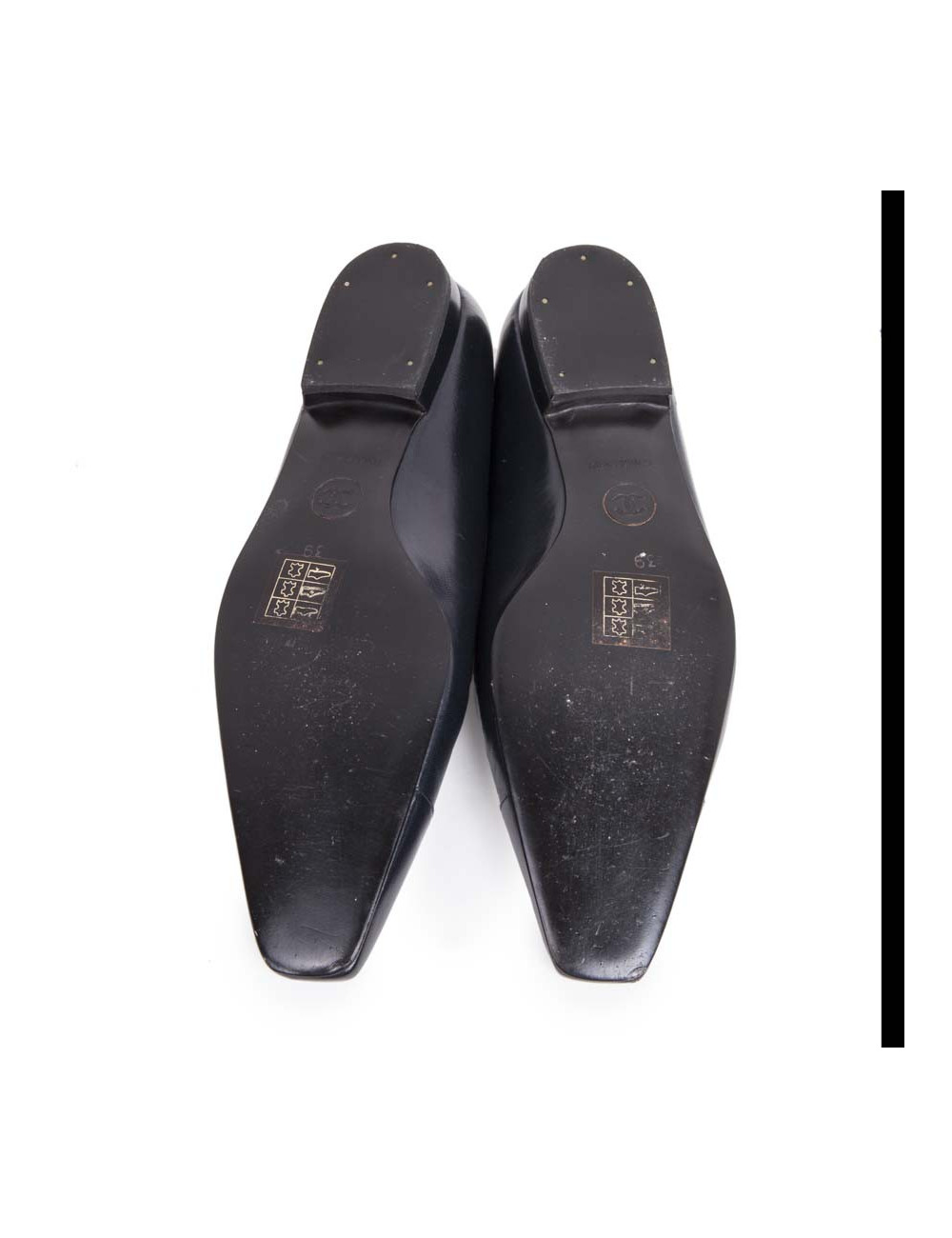 Ballet flats CHANEL T 39 two-tone Navy Blue and black