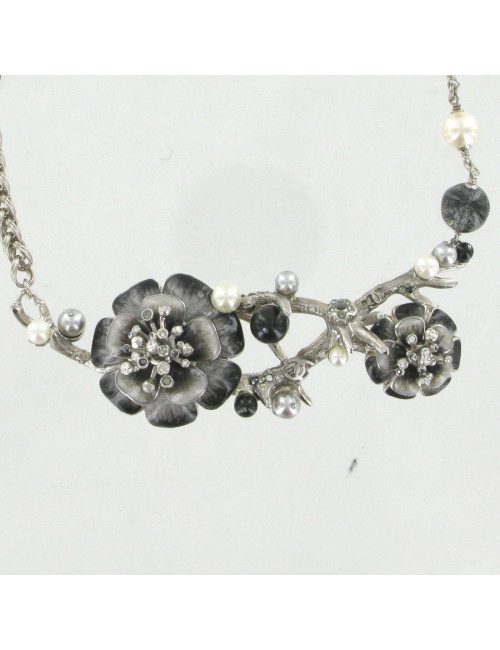 Collier CHANEL branches et camélias