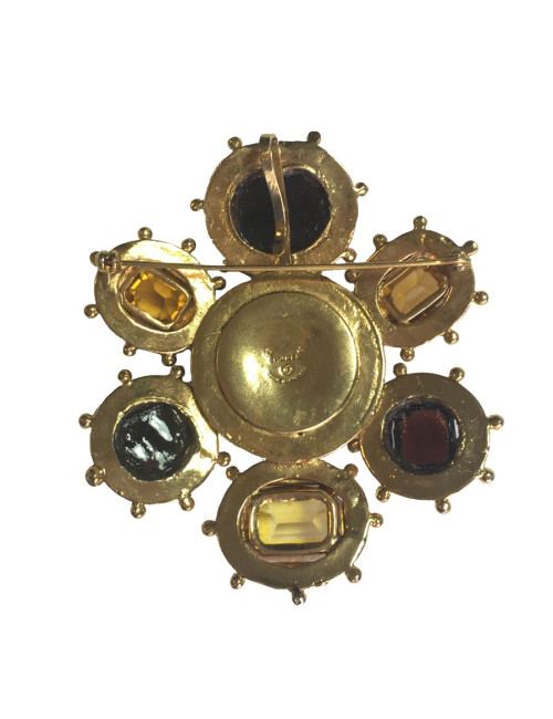 CHANEL couture vintage brooch in gilt metal and molten glass
